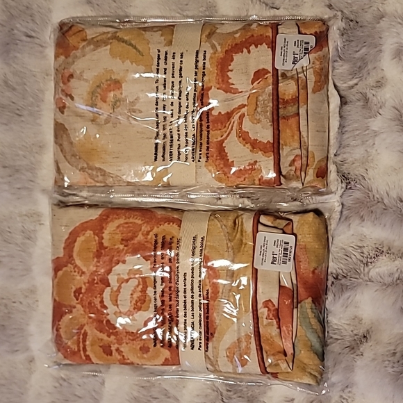 Pier 1 Bedding Pier King Size Comforter 2 King Size Shams Poshmark